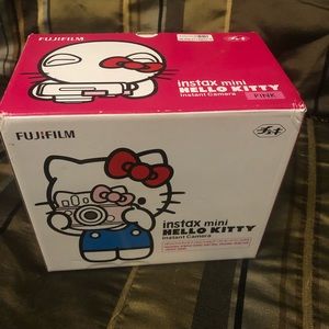 🔥🔥SOLD🔥🔥Hello Kitty instax mini instant camera